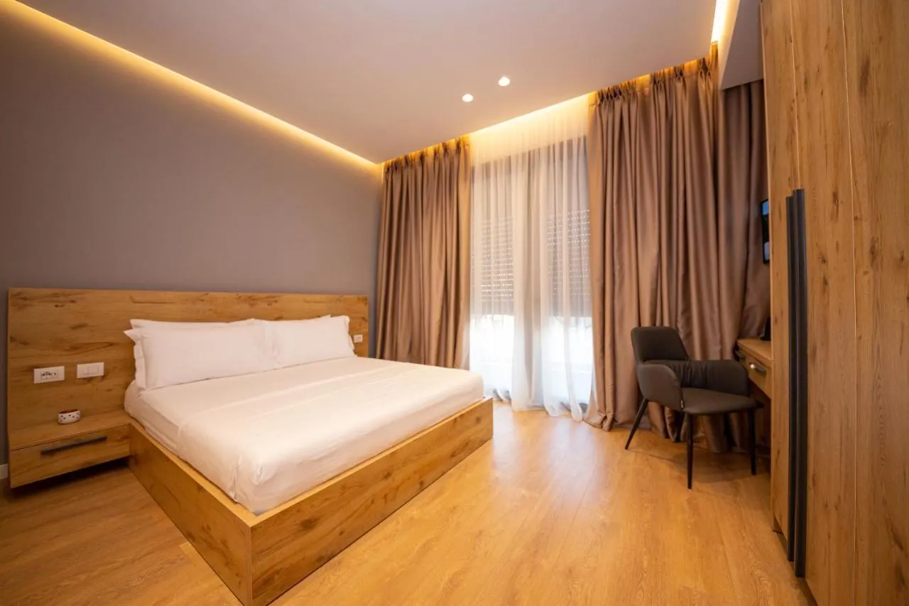 Central Chic Apartments Tirana